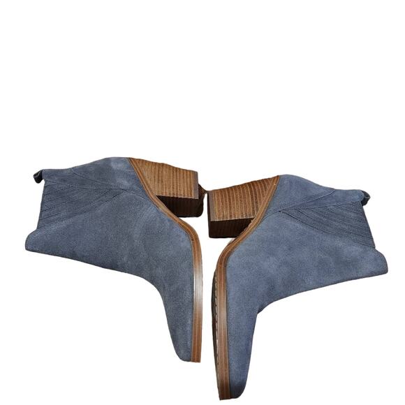 Marc Fisher blue suede booties size 9.5 - Picture 5 of 7